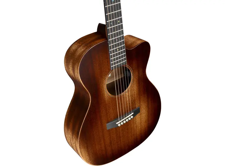 Martin 000C JR E Streetmaster Sapele Body, Cutaway, Martin E-1 Preamp 