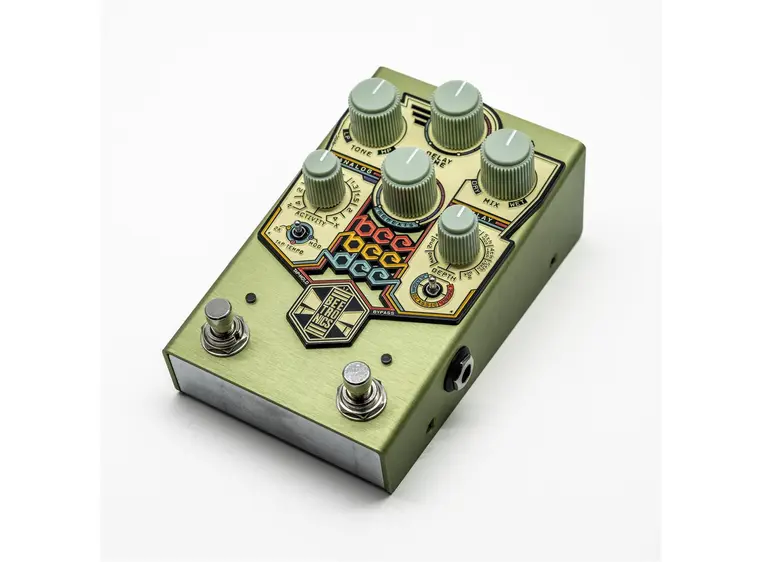 Beetronics FX Bee Bee Dee Analog delay 