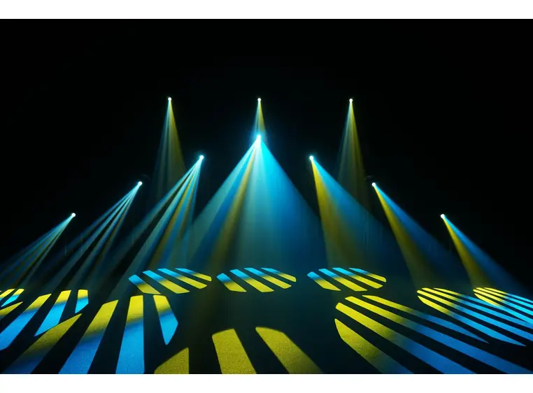 EQUINOX Fusion 200 Zoom spot 1 x 200W LED, 7500K, 11°-25°, Sort 