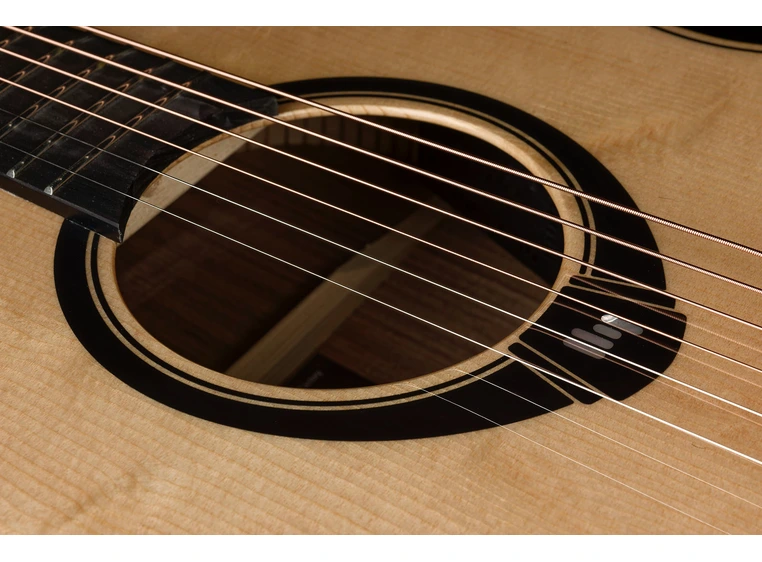 Lag Guitars HV30-L-ACE Lefthand HyVibe 30 Auditorium Cutaway Gloss 