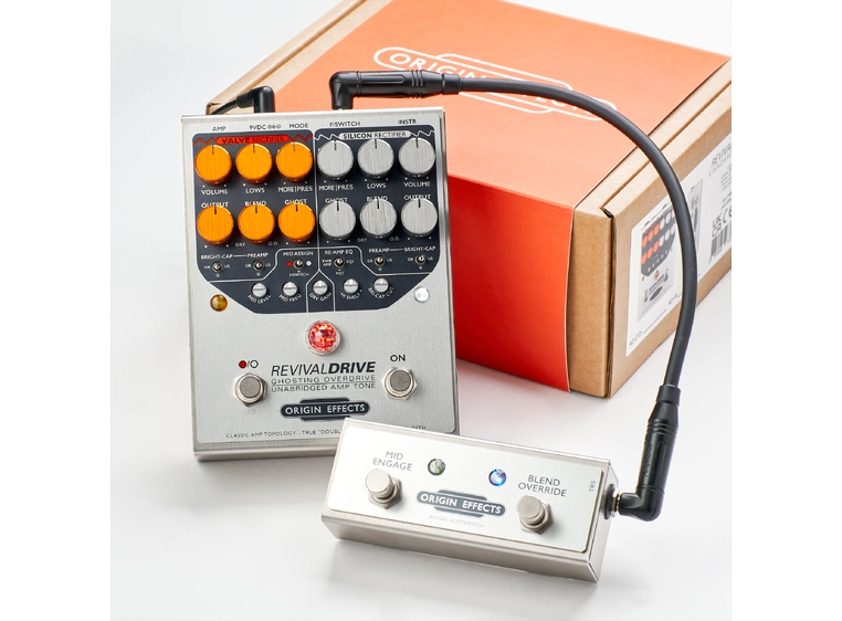 Origin Effects RevivalDRIVE Bundle including Footswitch 
