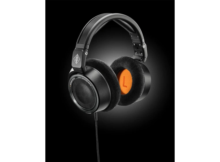 Neumann NDH 30 Black Edition 