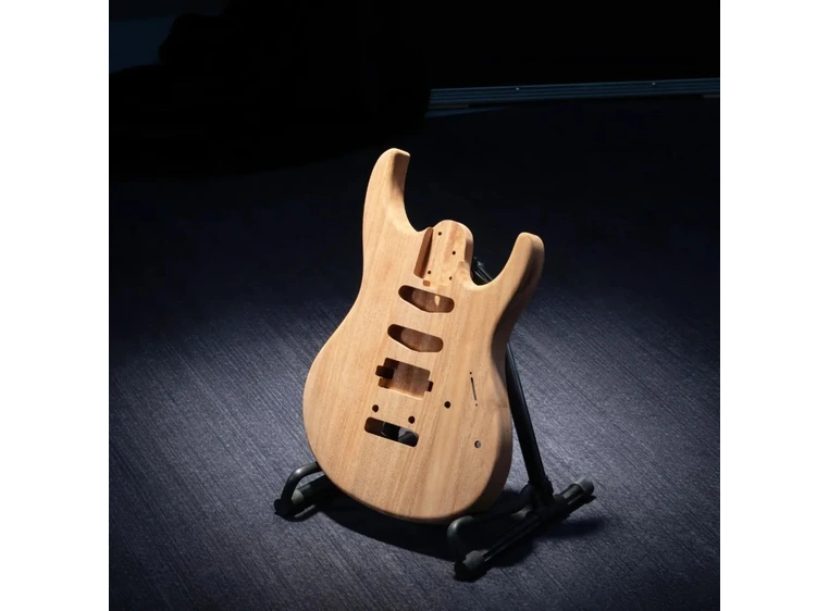 Donner DST-700 el-gitar black 