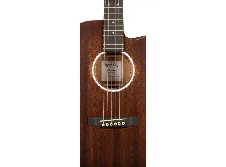 Martin 000CJr-10E Streetmaster 