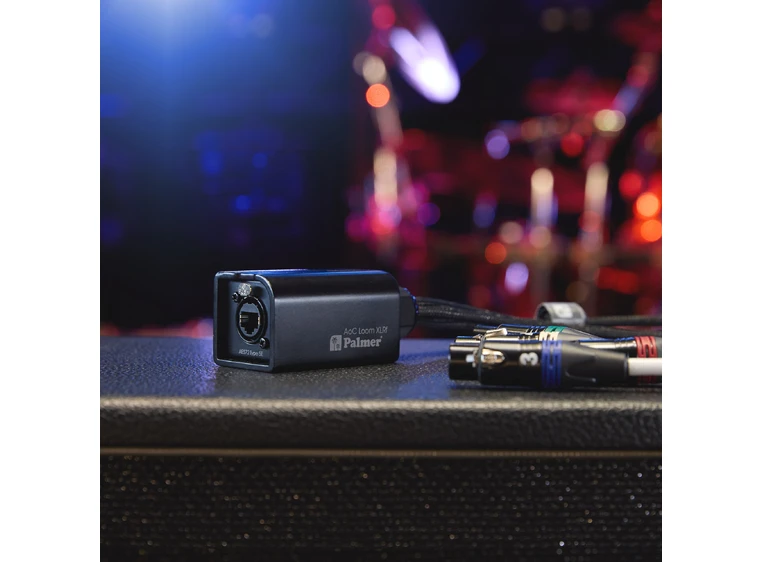 Palmer AoC Loom XLRf AOC from etherCON to 4 x XLR female 