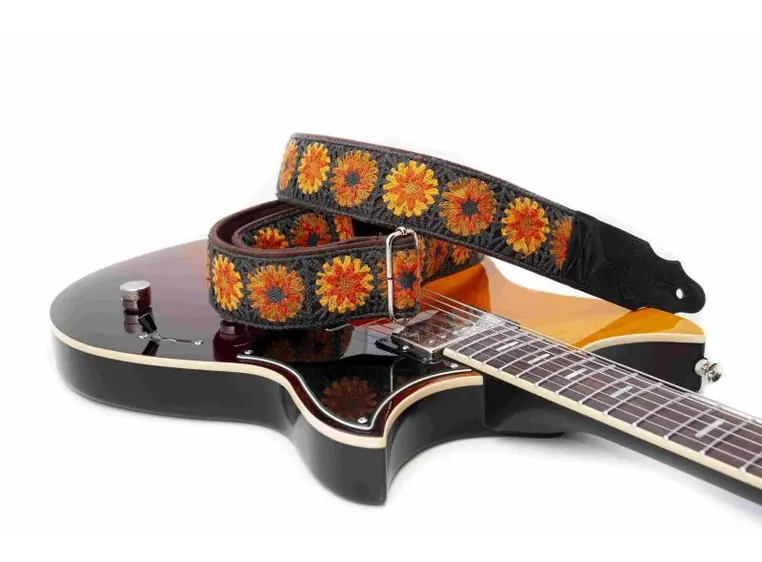 RightOn! Crochet - Brown 