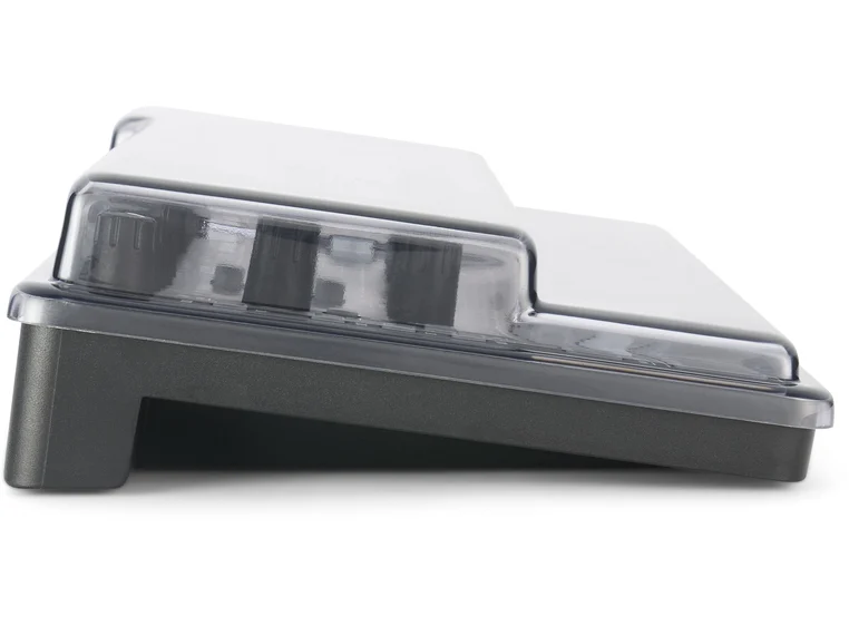 Decksaver IK Multimedia UNO Synth Pro X 