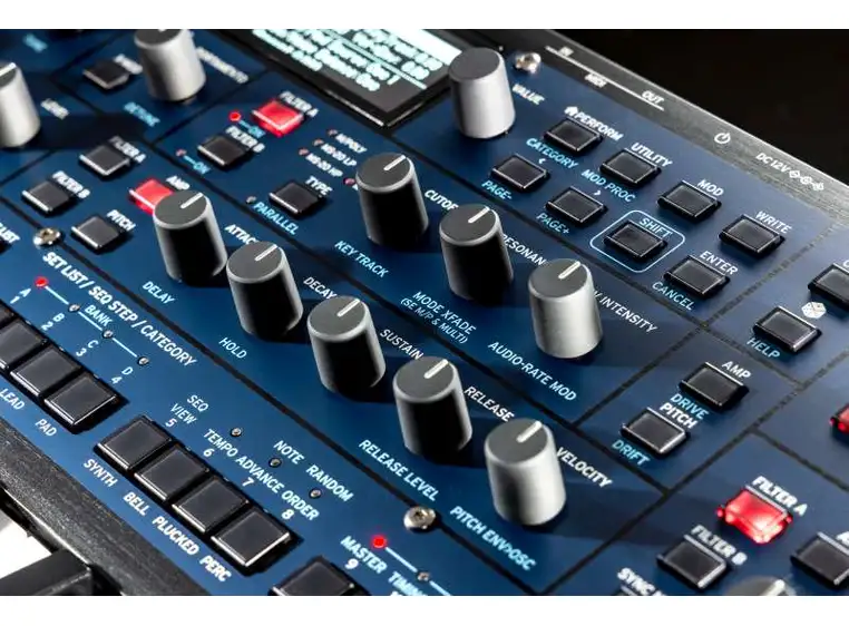 Korg multi/poly Analog Modeling Synthesizer 