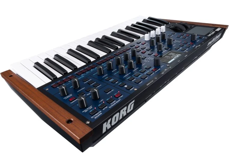 Korg multi/poly Analog Modeling Synthesizer 
