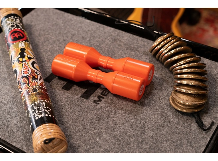 Meinl SH4EC Artist Series Luis Conte Live Shaker, Elecric Coral 