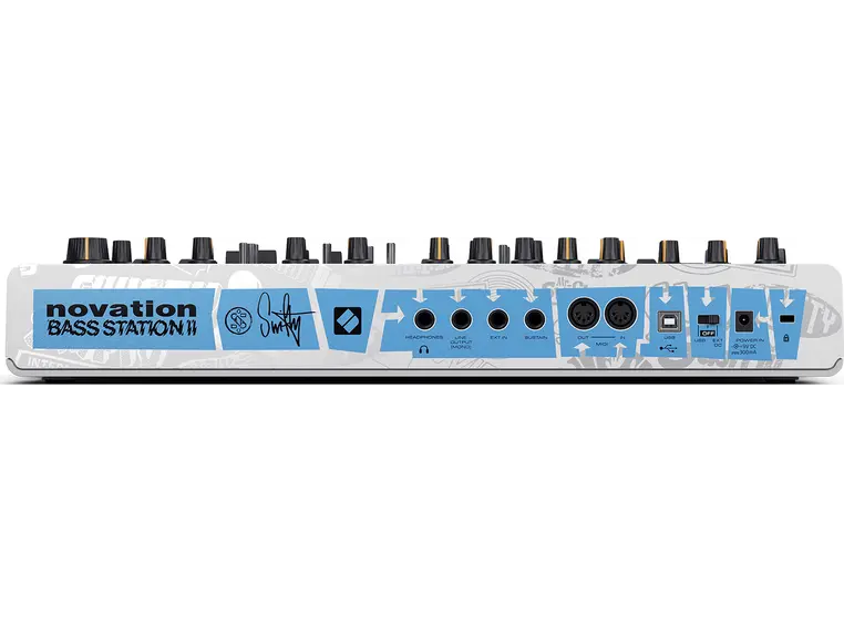 Novation Bass Station II Swifty Ian “Swifty” Swift Edition 
