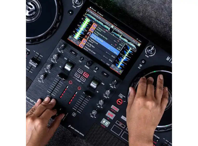 Numark Mixstream Pro+ 