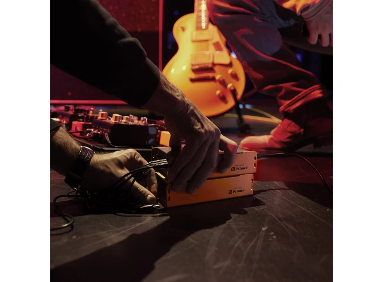 Palmer PWT 12 IEC Pedalboard Power Supply with USB 