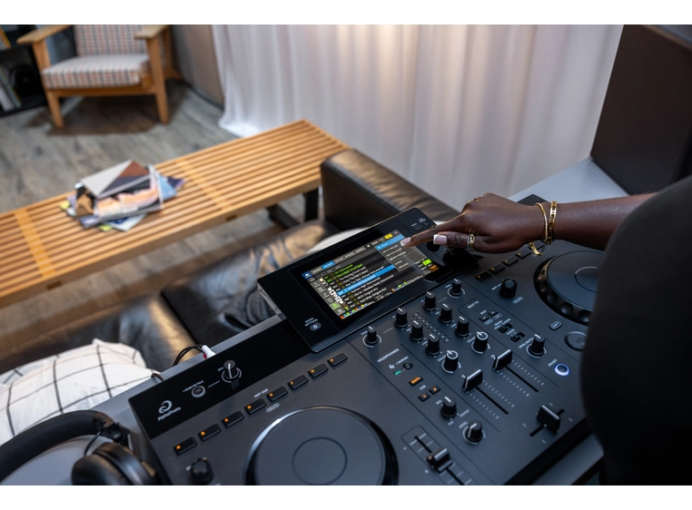 AlphaTheta XDJ-AN All in One rekordbox System 