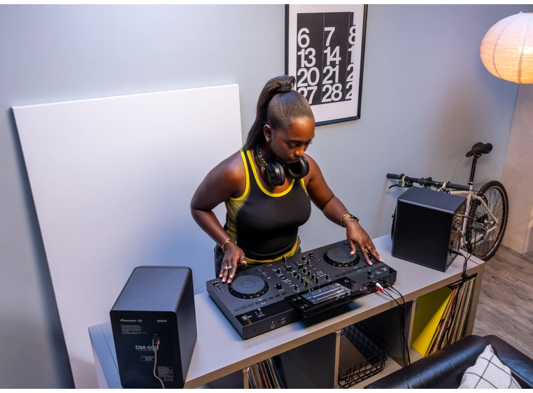 AlphaTheta XDJ-AN All in One rekordbox System 