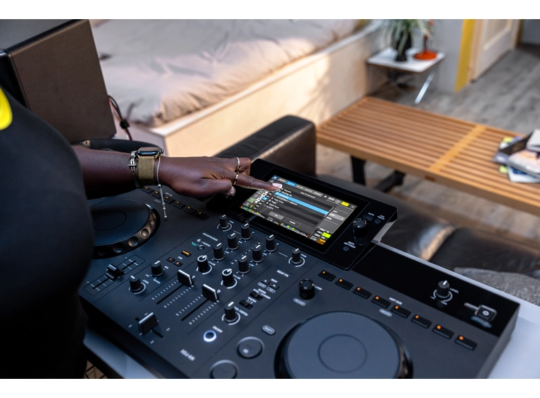 AlphaTheta XDJ-AN All in One rekordbox System 