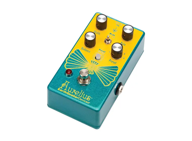 EarthQuaker Devices Aurelius Tri-Voice Chorus 