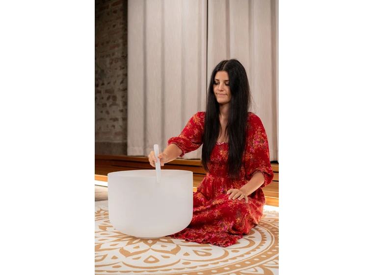 Meinl CSBM16D3 Crystal Singing Bowl 16" 440Hz, Sacral Chakra E3 