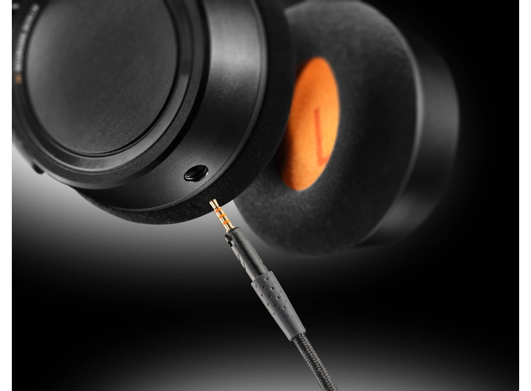 Neumann NDH 20 Black Edition 