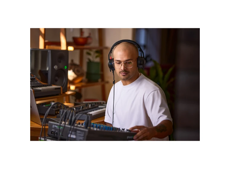 Røde NTH-50 Professional On-ear Headphones 