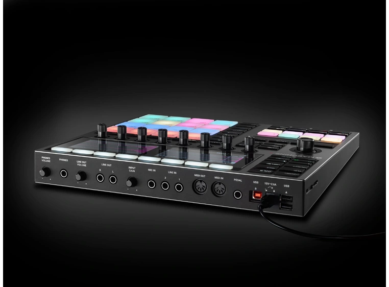 Native Instruments Maschine + * *Kunderetur 