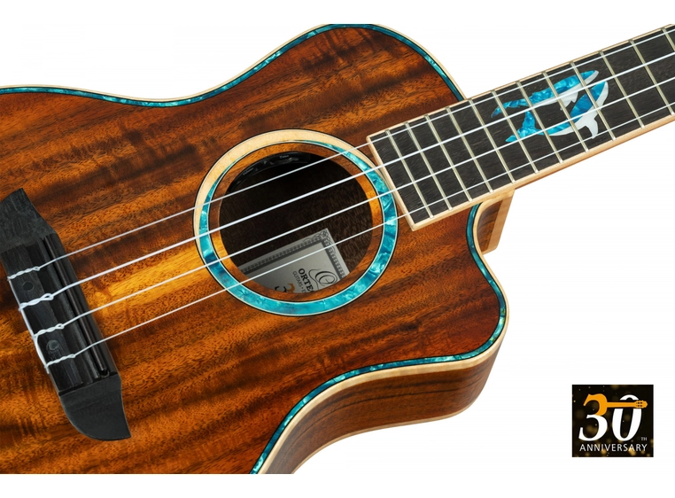 Ortega RUHZ30TH-BW Tenor ukulele m/mik bag 30th Anniversary, Blue Whale 