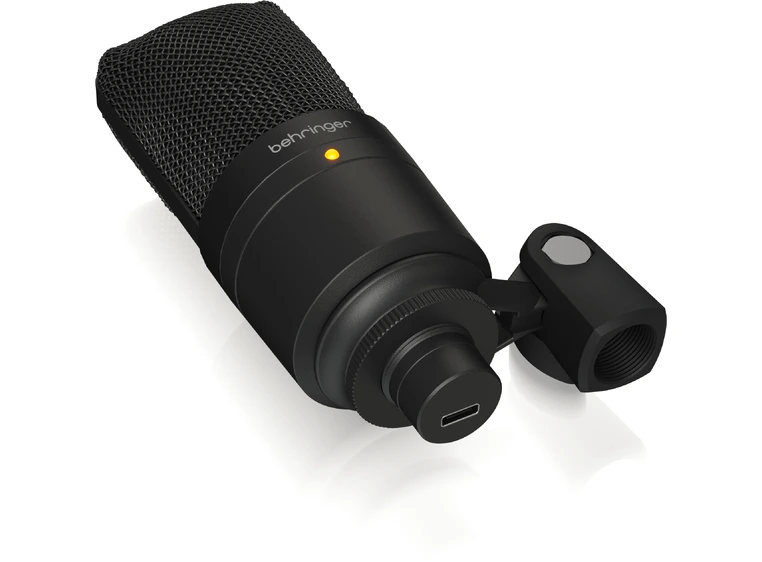 Behringer D3 Podcast Bundle 