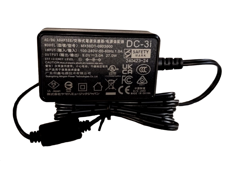 Line 6 DC-3i Strømforsyning 9V 3A 