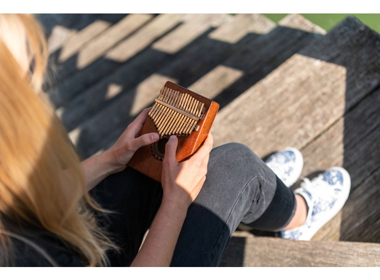 Meinl KA17SU Kalimba Sound Hole Design Sun 