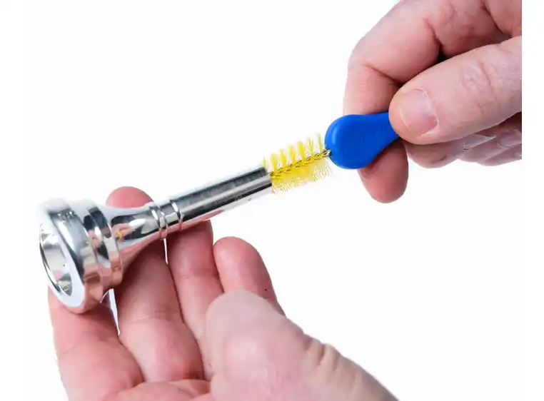 MusicNomad MN760 Dobbel børste for munnstykke 