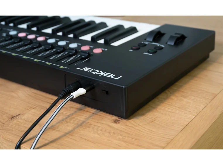 Nektar Impact LX49mk3 