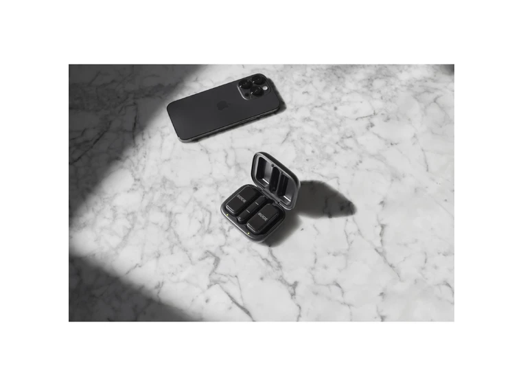 Røde Wireless Micro (Lightning, Black) Ultra-Compact Wireless Mic System 