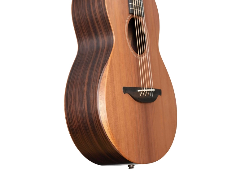 Sheeran Guitars W-05 Indian Rosewood back / Redwood top 
