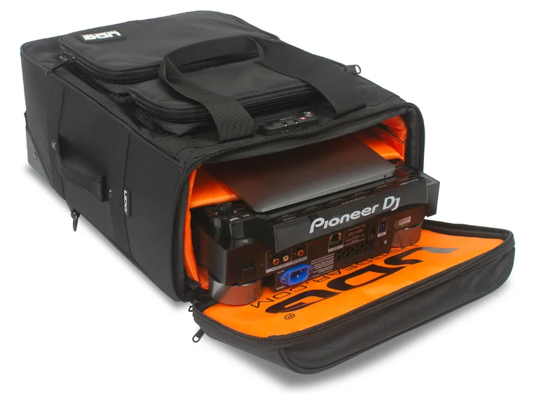 UDG Gear Ultimate Producer Backpack Trolley BK/OR 