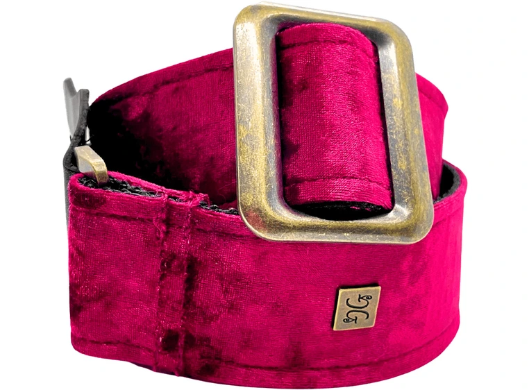 Get'm Get'm Crushed Velvet Burgundy 2” Gitarreim 