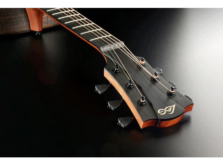 LAG SAUVAGE-ACE Sauvage Aditorium Cutaway Acoustic-Electric 