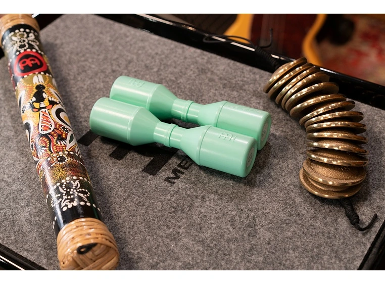 Meinl SH4SF Artist Series Luis Conte Live Shaker, Seafoam Green 