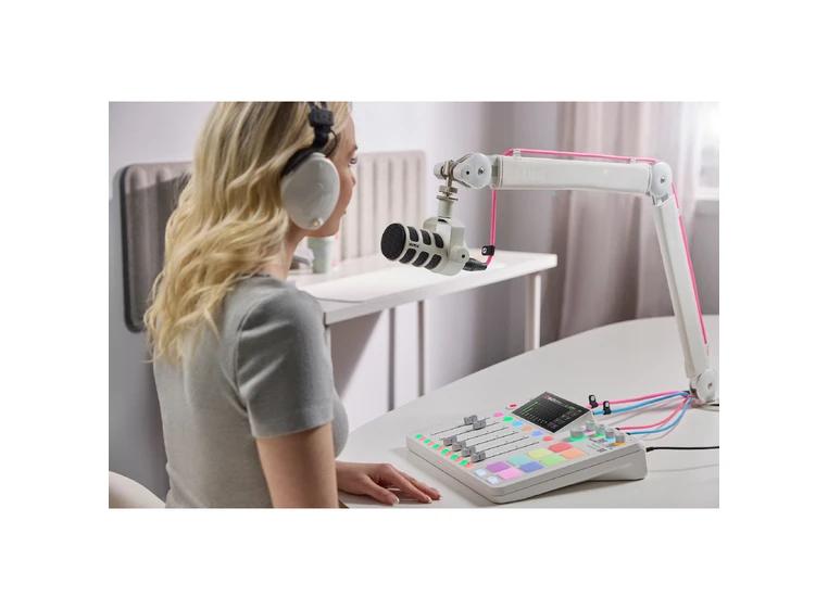 Røde PodMicUSB White USB-C & XLR mik med DSP 