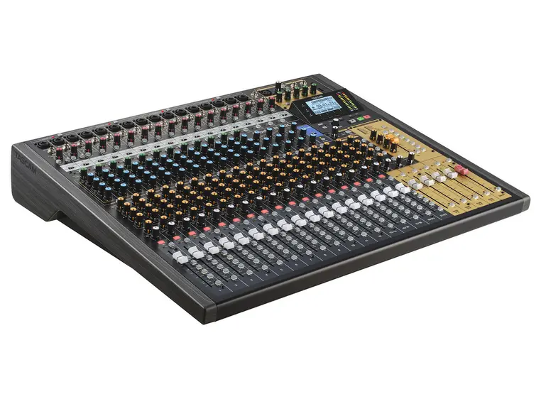 Tascam MODEL 2400 - 22 kanals mikser 24-spors Digital opptaker 