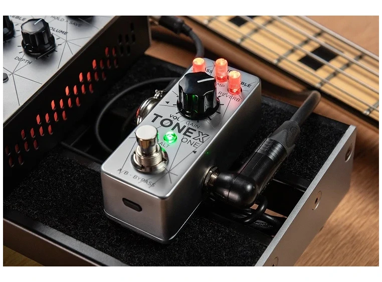 IK Multimedia ToneX One Bass 