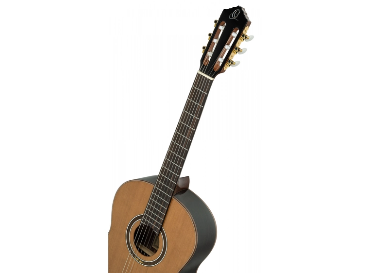 Ortega RE159RWSN Klassisk gitar 4/4 Size med mik, Slim neck 
