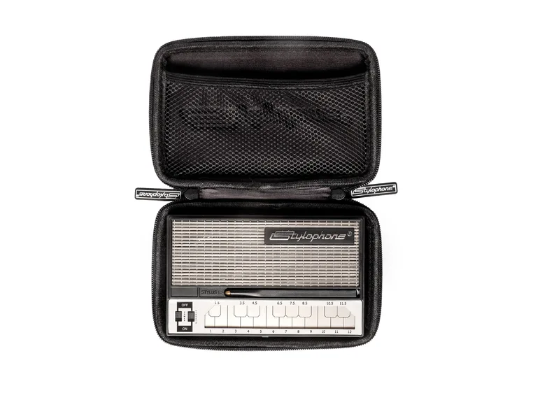 Stylophone S1 med inkludert case 
