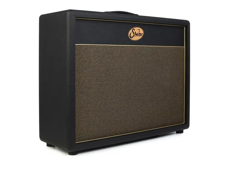 Suhr 2x12 Gitarkabinett. Black tolex Gold grill. Warehouse Veteran 30 