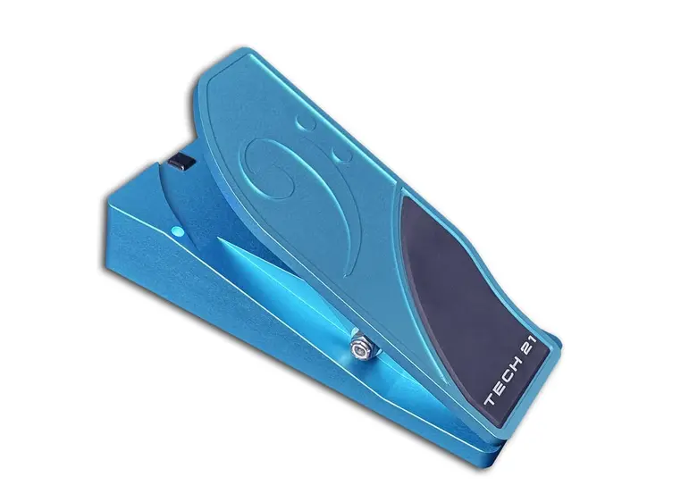 Tech21 Killer Blue Wail Bass Wah Pedal 