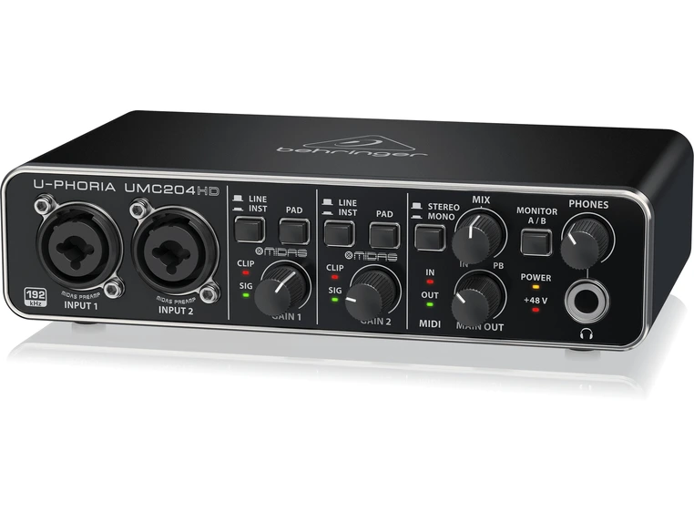 Behringer UMC204HD 