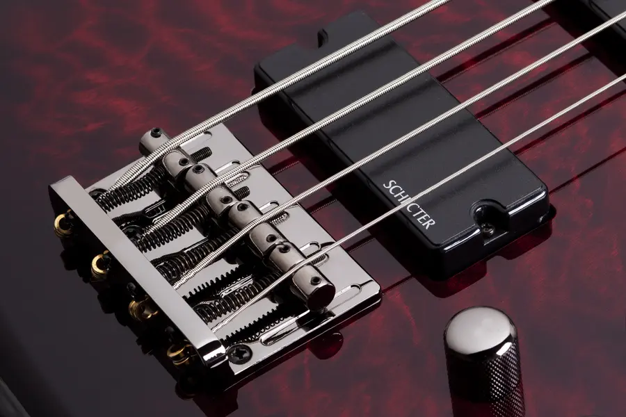 Schecter Stiletto Extreme-4 (BCH) Black Cherry (2500) 