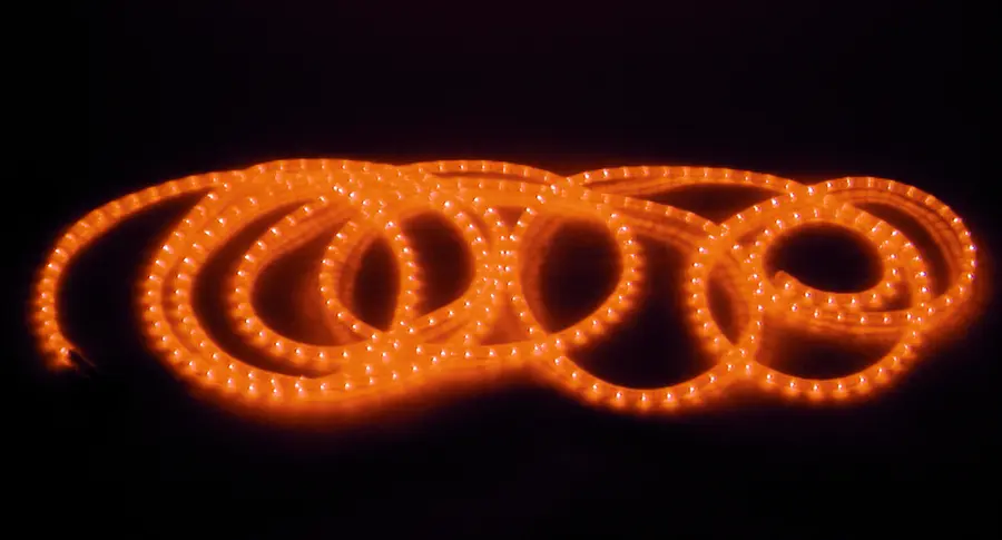 EUROLITE RUBBERLIGHT RL1-230V orange 5m 