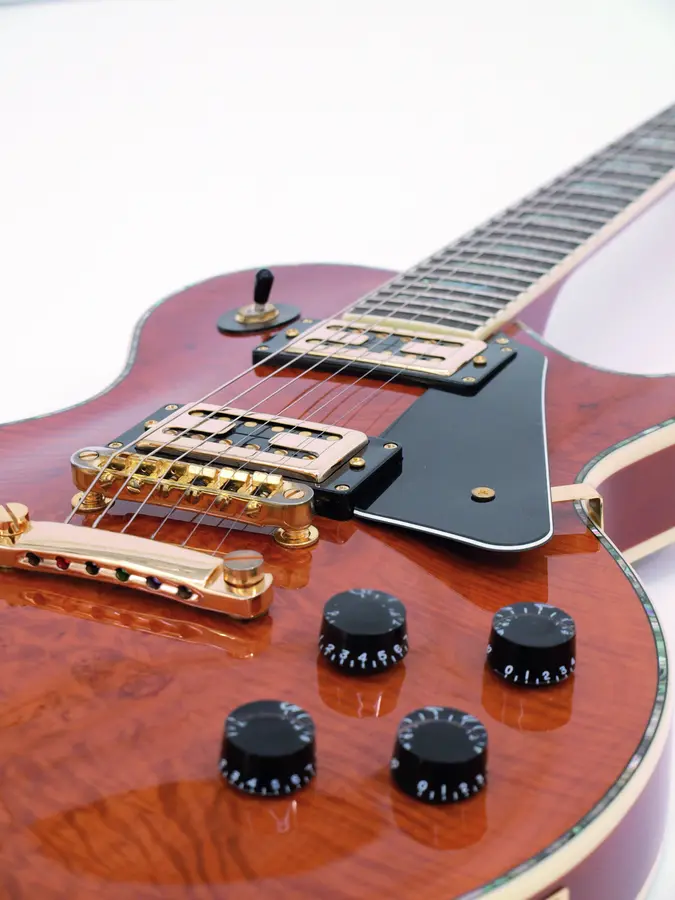 DIMAVERY LP-700 E-Guitar,  Honey hi-gloss 