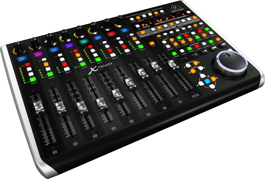 Behringer X-Touch 