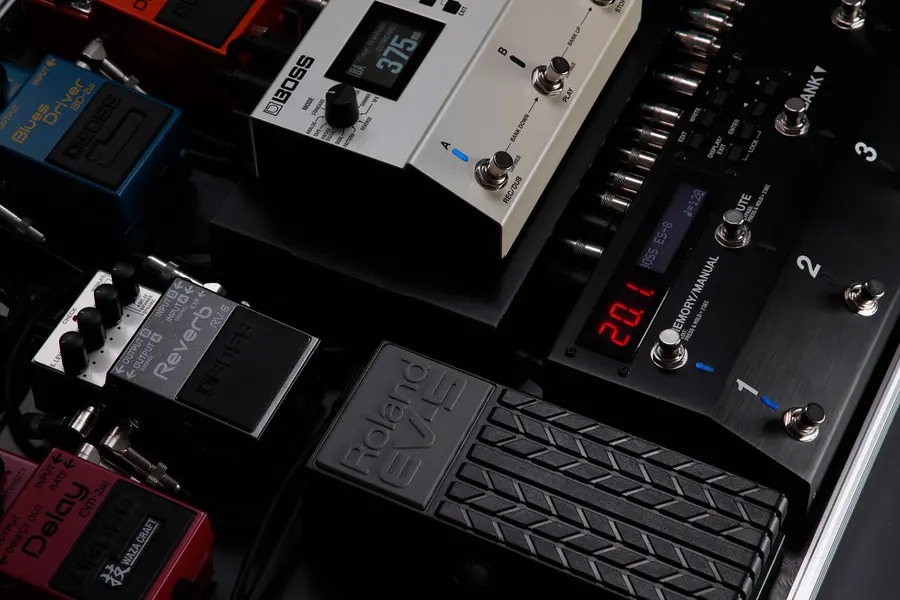 Boss Rv-6 reverb pedal 